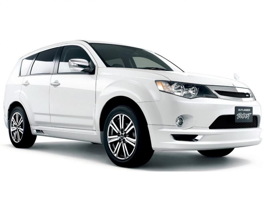  Mitsubishi Outlander Roadest 2008 года  (фото 1 из 5)
